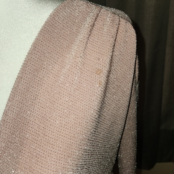 Small Glittery Light Pink Windsor bodysuit - Picture 4 of 4